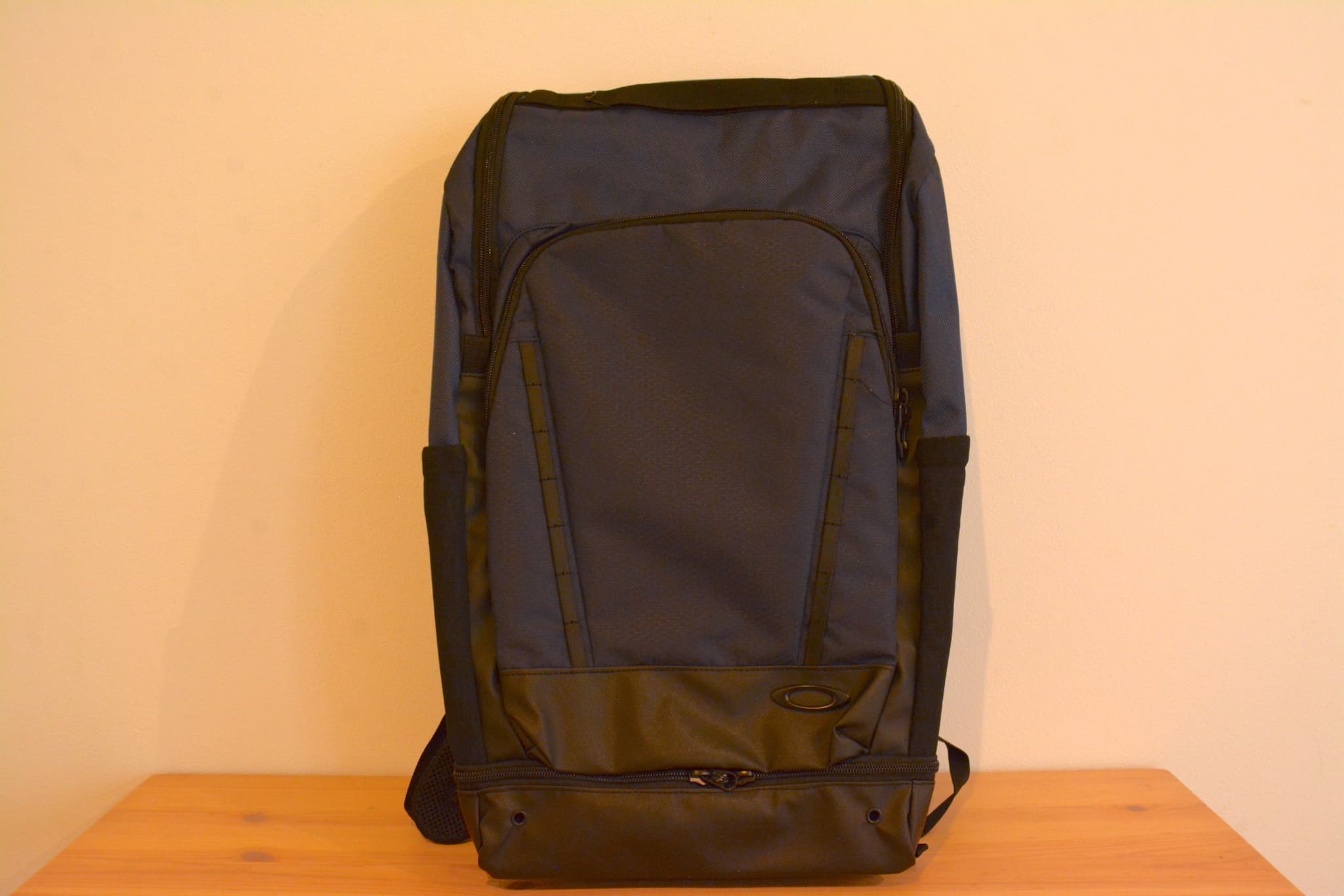 OAKLEY ESSENTIAL BACKPACK L 6.0